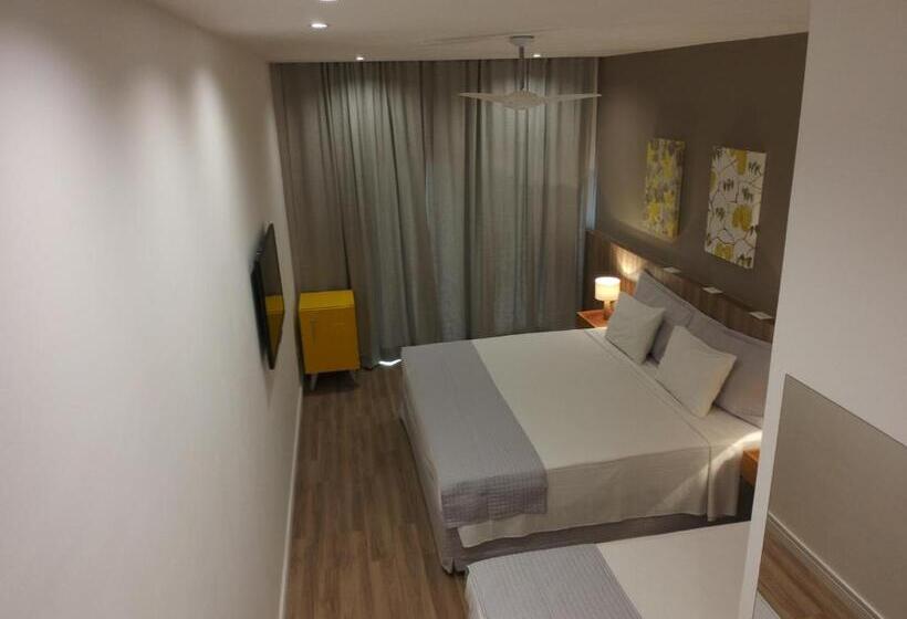 غرفة قياسية مطلّة علي البحر, Carambola