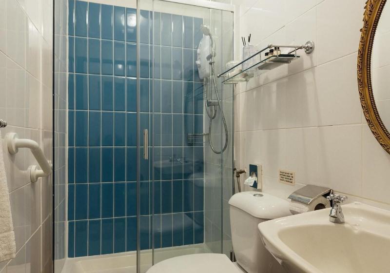 标准间, Elm Grove Country House