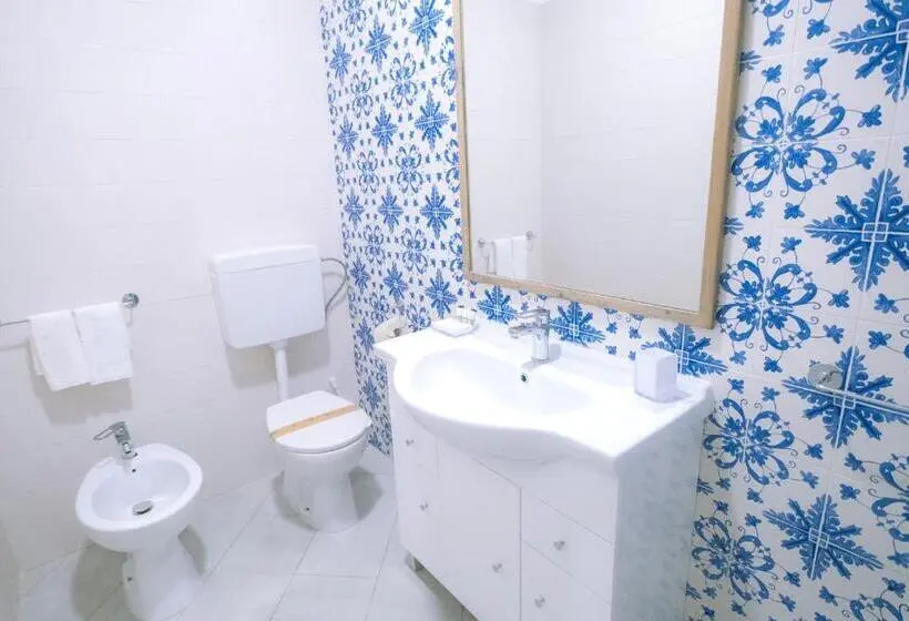 سوییت, Halos Casa Resort
