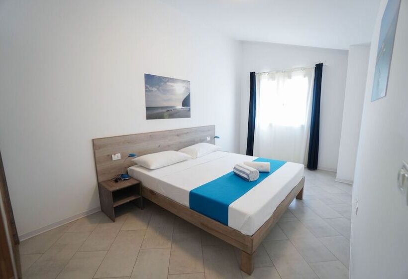 سوئیت کلاسیک, Halos Casa Resort