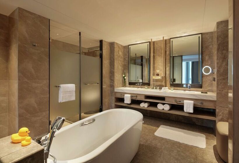 סוויטה, Hilton Chengdu Chenghua