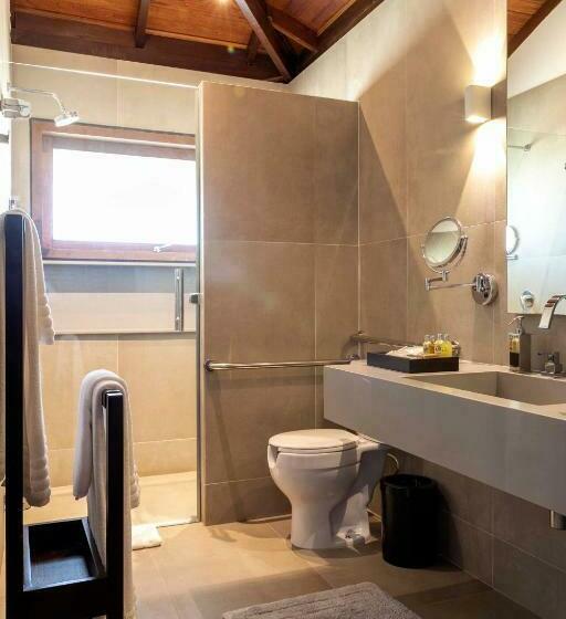 带阳台套房, Kuara