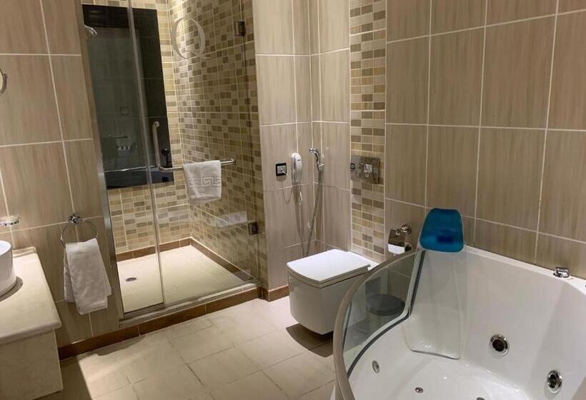Президентский Люкс, Q Suites Jeddah By Ewa