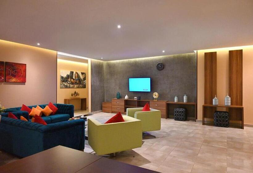 Королевский Люкс, Q Suites Jeddah By Ewa
