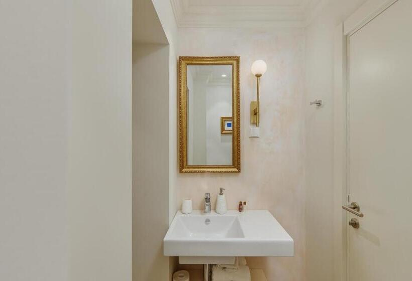 اتاق لوکس با چشمانداز دریا, Vila Perast Boutique