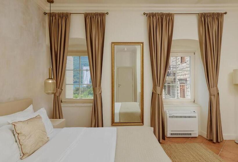 اتاق لوکس با چشم‌انداز دریا, Vila Perast Boutique