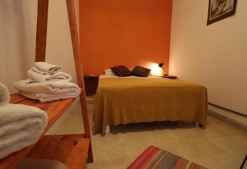 이코노미 룸, Wabi Hostel