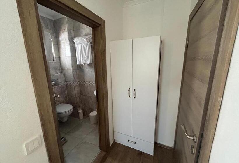 اتاق راحتی سه تخته, Bozcaada Hotel Vitis