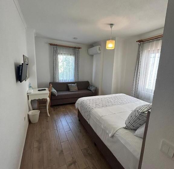 اتاق راحتی سه تخته, Bozcaada Hotel Vitis