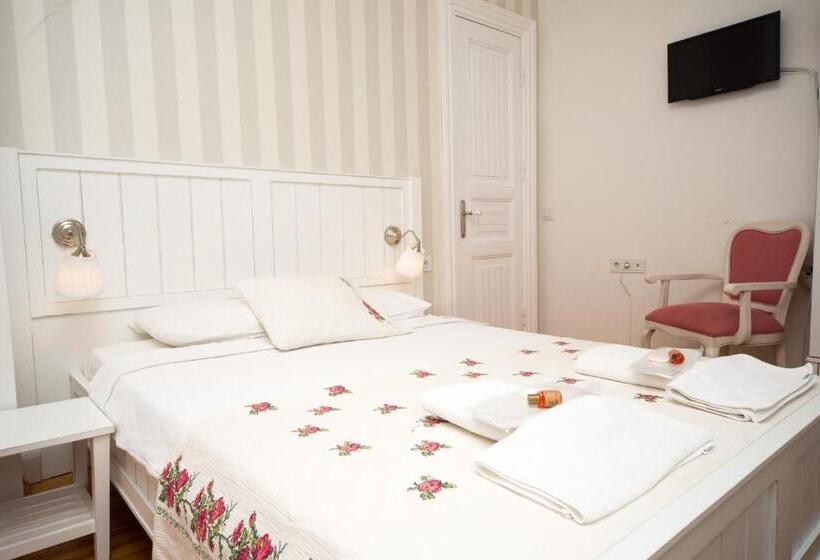 Comfort room with balcony, Cenar Konak Butik