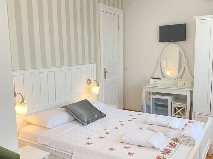 Comfort room with balcony, Cenar Konak Butik