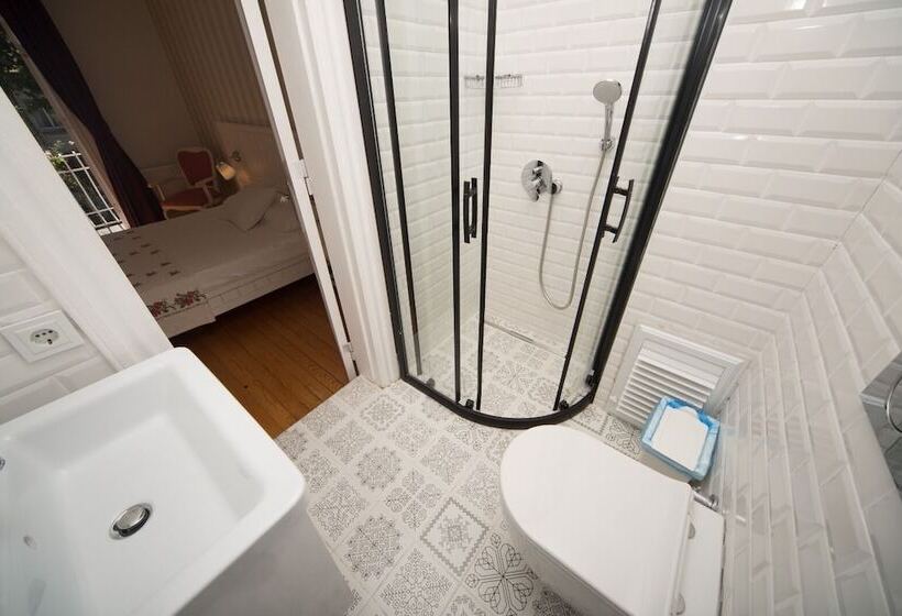 Classic room with balcony, Cenar Konak Butik