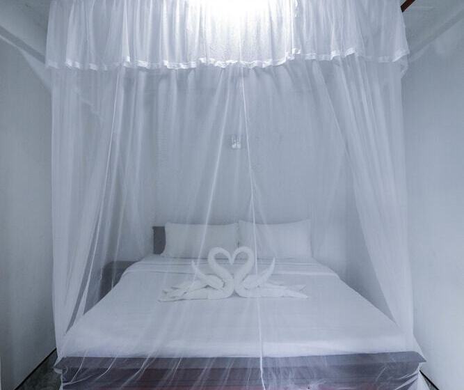 スタンダードトリプルルーム, Ella Flower Garden Resort