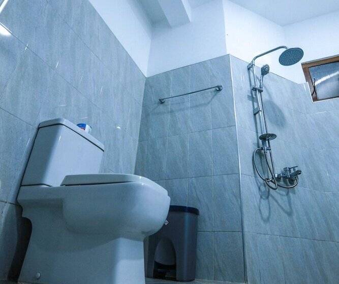 スーペリアトリプルルーム, Ella Flower Garden Resort