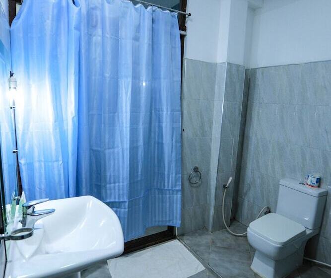 スーペリアトリプルルーム, Ella Flower Garden Resort