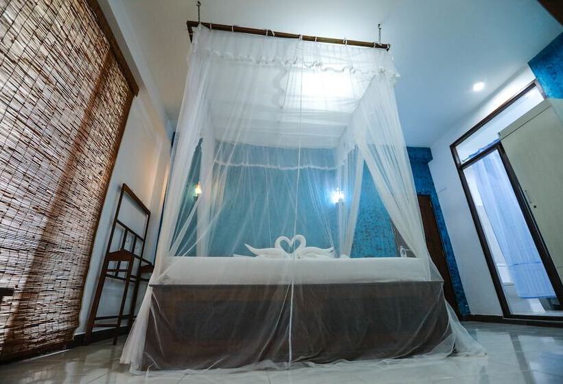 高级三人间, Ella Flower Garden Resort