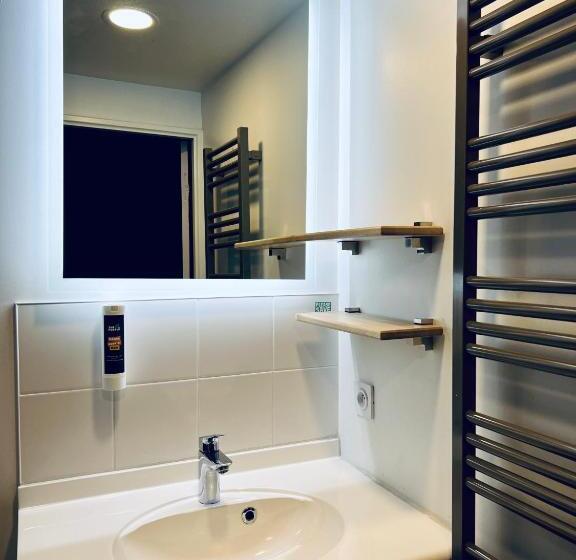 家庭山景房, The People Les 2 Alpes