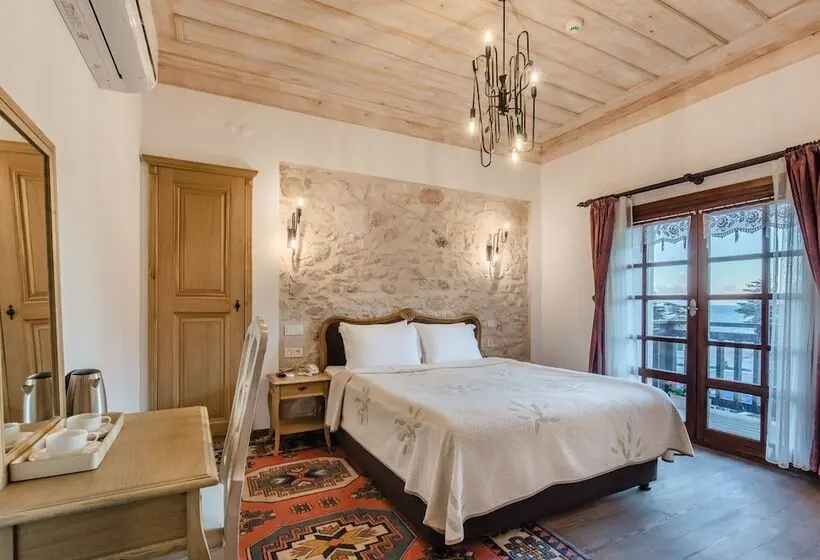 バルコニー付きスタンダードルーム, Isparta Historical Mansion Eskiciler Konağı   Cittaslow