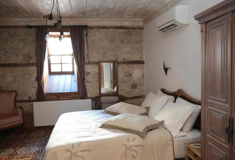 Quarto Estandar, Isparta Historical Mansion Eskiciler Konağı   Cittaslow