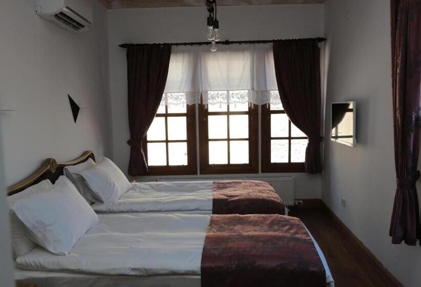 Quarto Estandar, Isparta Historical Mansion Eskiciler Konağı   Cittaslow
