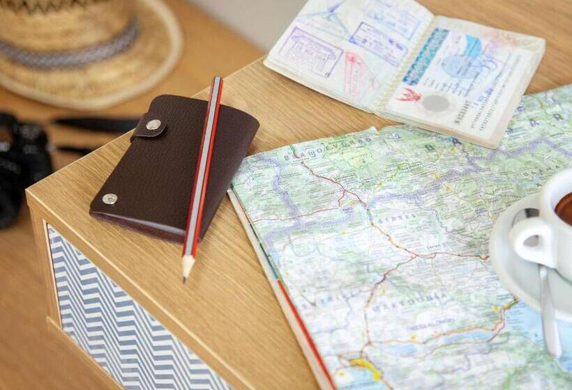 اتاق استاندارد چهار تخته, Ibis Styles Brindisi