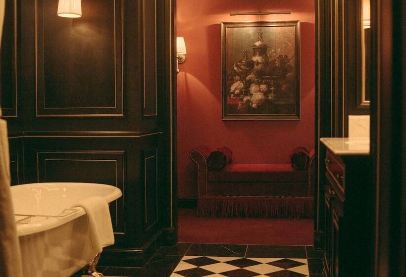 Quarto Deluxe, L Escape