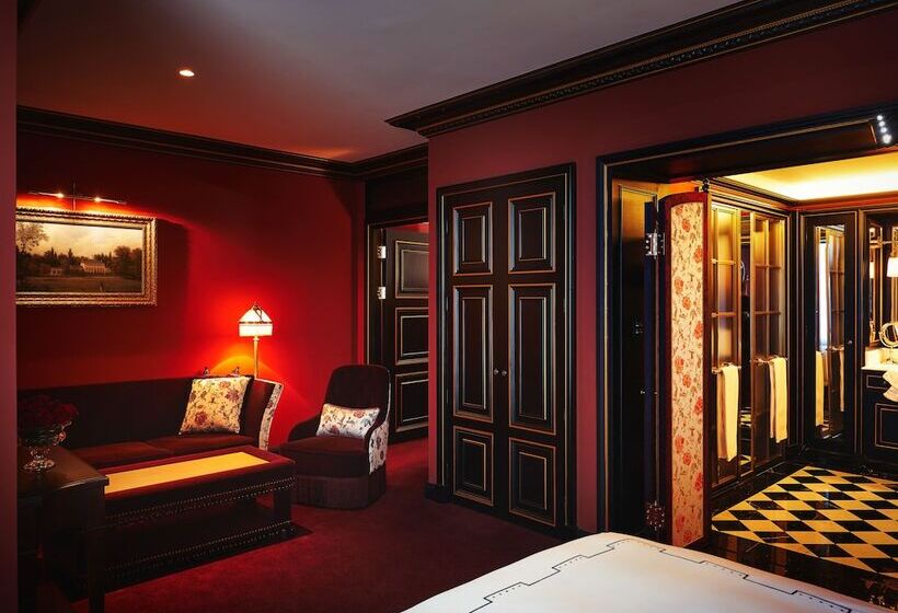 Quarto Deluxe, L Escape