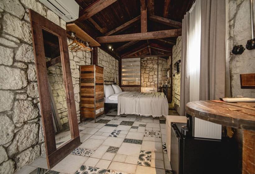 Bungalow Standard, Sandal Alaçatı   Adult Only