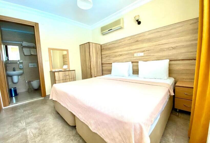 バルコニー付き１ベッドルームアパートメント, Ten Apart