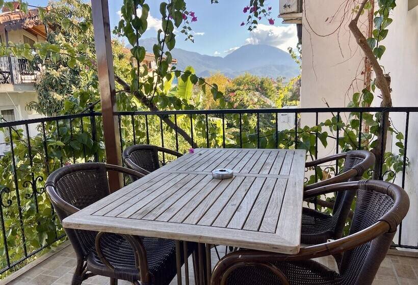 １ベッドルームアパートメント, Ten Apart