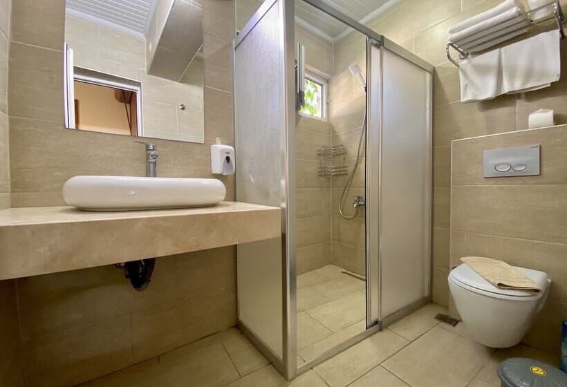 １ベッドルームアパートメント, Ten Apart