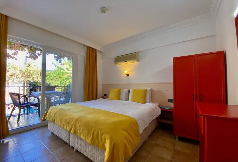 プールの見える１ベッドルームアパートメント, Ten Apart