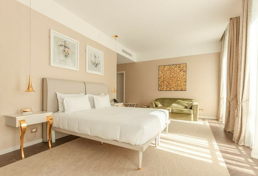 سوییت جونیور, Boscolo Lyon Hotel & Spa