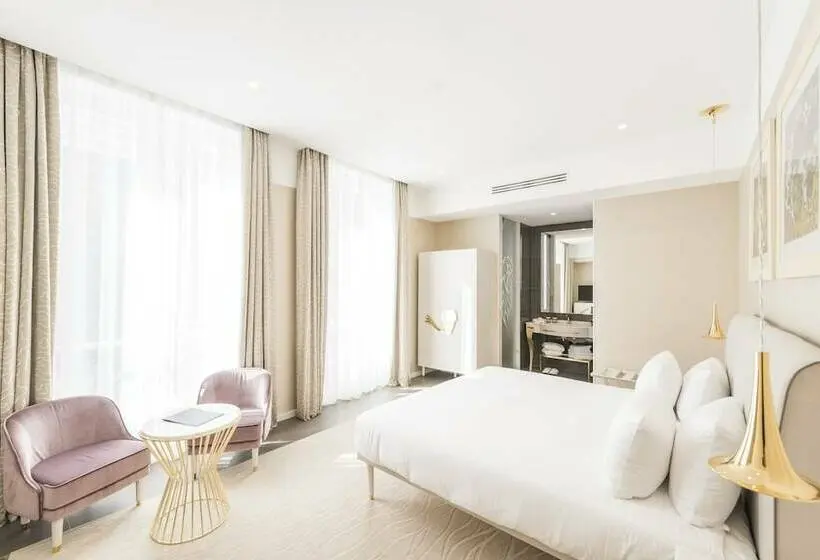 سوییت جونیور, Boscolo Lyon Hotel & Spa