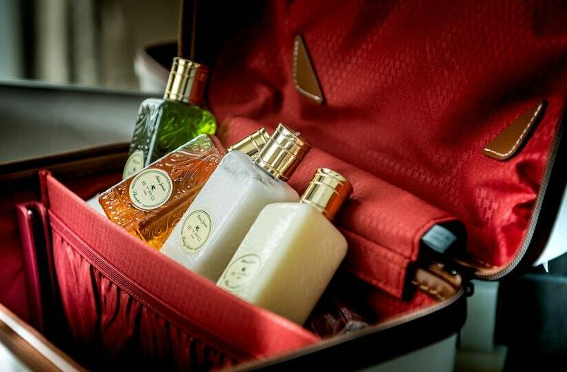 سوییت جونیور, Boscolo Lyon Hotel & Spa