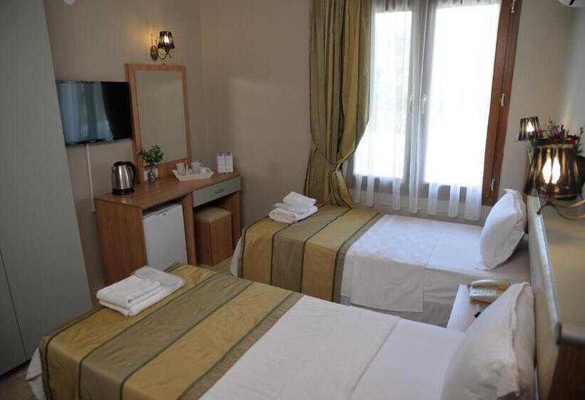 חדר דלוקס, Ebruli Otel Cunda