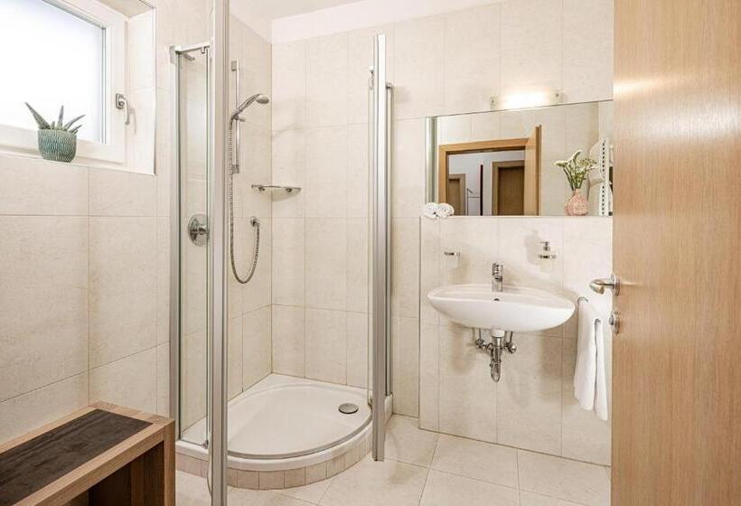 شقة غرفتين, Garden Residence