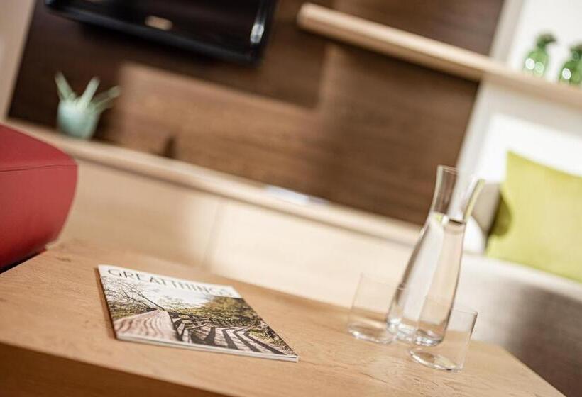 شقة غرفتين, Garden Residence