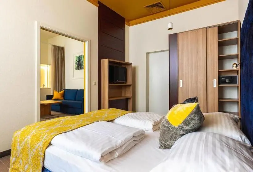 سوییت خانوادگی, Hilight Suites