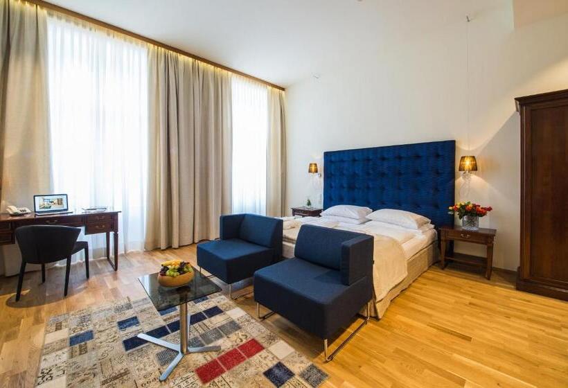 سوییت پرستیژ, Hilight Suites