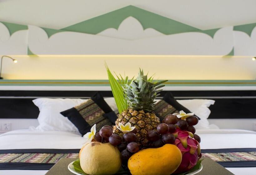 اتاق لوکس, Amazing Inlay Resort