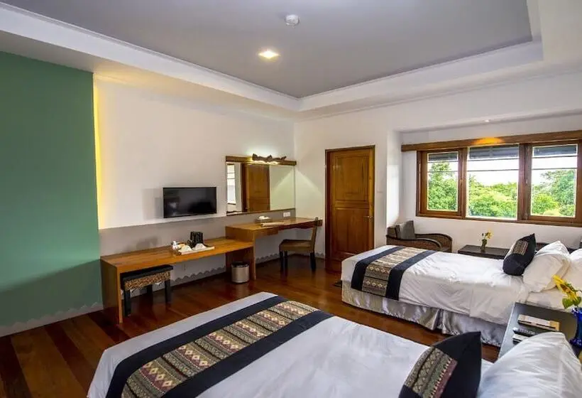 اتاق لوکس, Amazing Inlay Resort