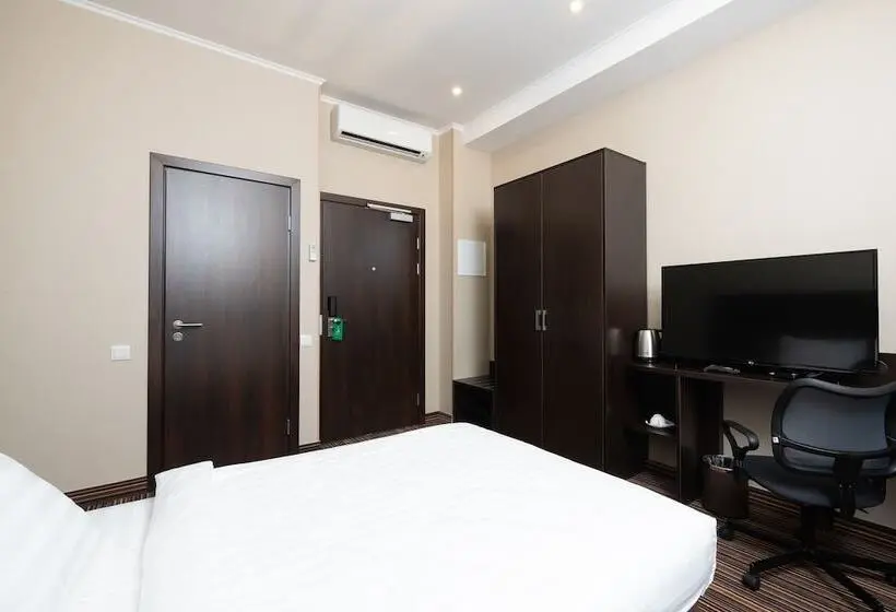 Habitación Estándar Individual, Armat