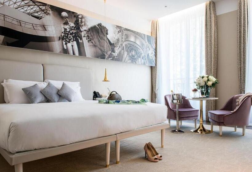 Deluxe room with river view, Boscolo Lyon Hotel & Spa