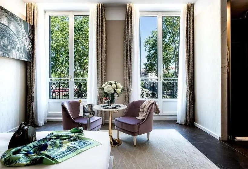 Deluxe room with river view, Boscolo Lyon Hotel & Spa