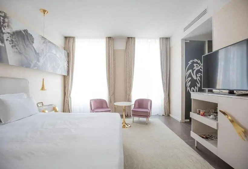 Deluxe room with river view, Boscolo Lyon Hotel & Spa