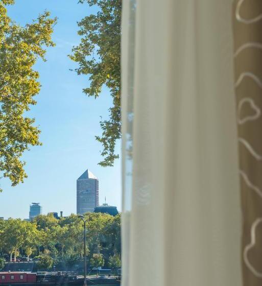 Junior suite with river view, Boscolo Lyon Hotel & Spa