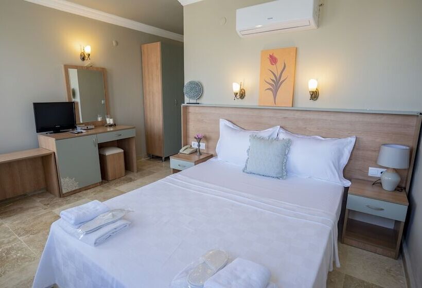 חדר דלוקס צדדי נוף לים, Ebruli Otel Cunda