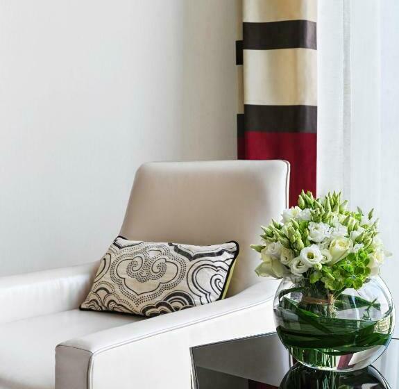 Номер Deluxe, Fairmont Riyadh