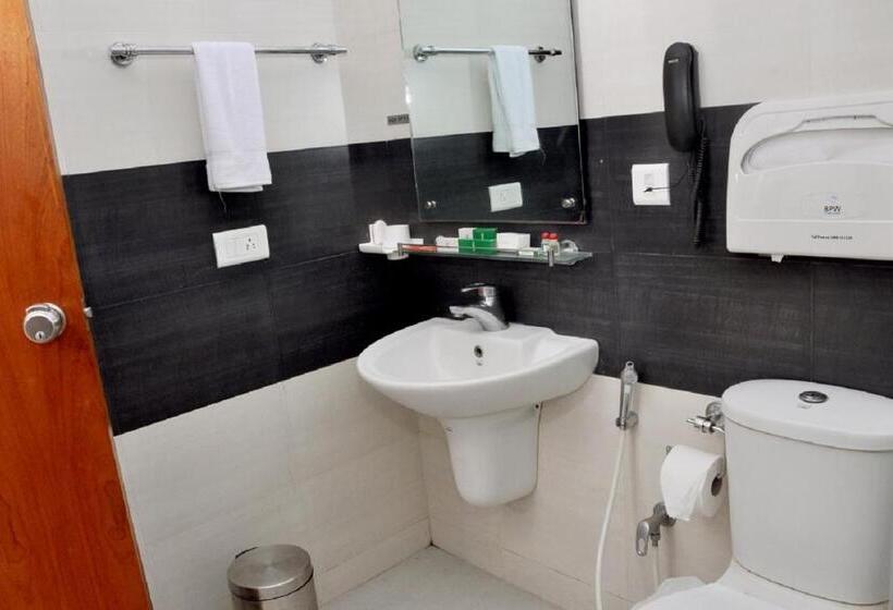 Quarto Superior, Palm Shore